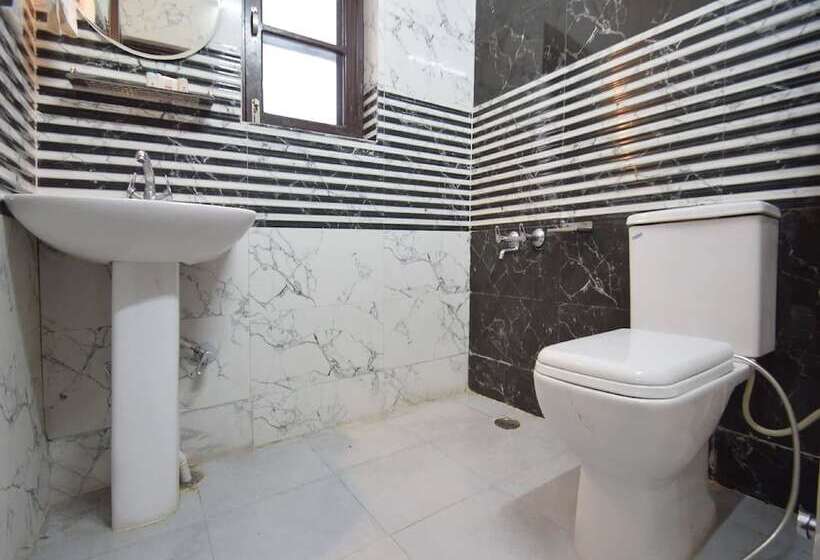 Hotel Goroomgo Aplin Retreat Manali