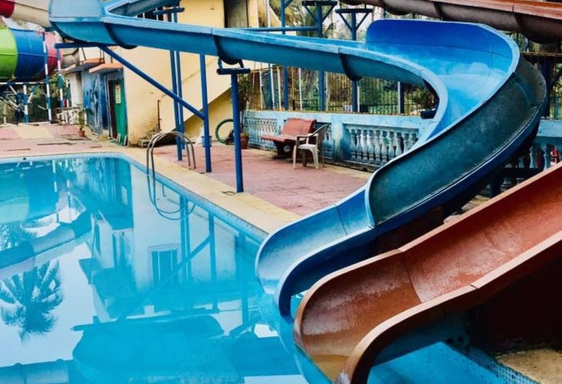 酒店 Manthan Beach Resort