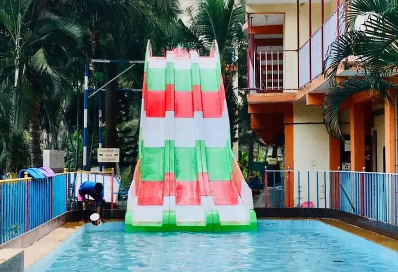 Hotelli Manthan Beach Resort