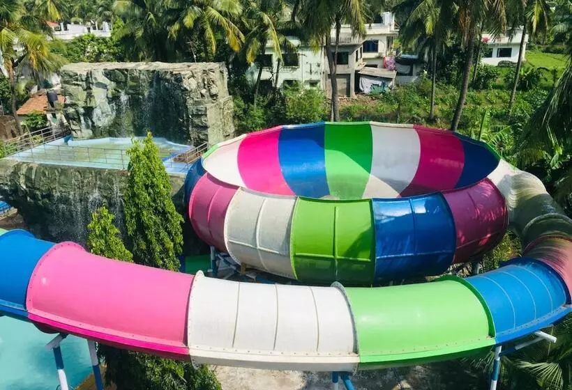 Hotelli Manthan Beach Resort