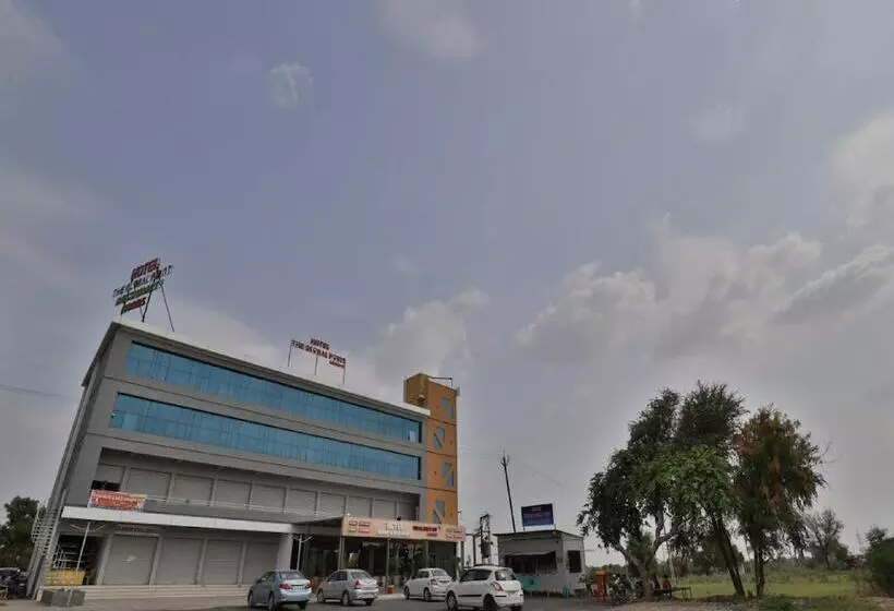 Hotelli The Global Point