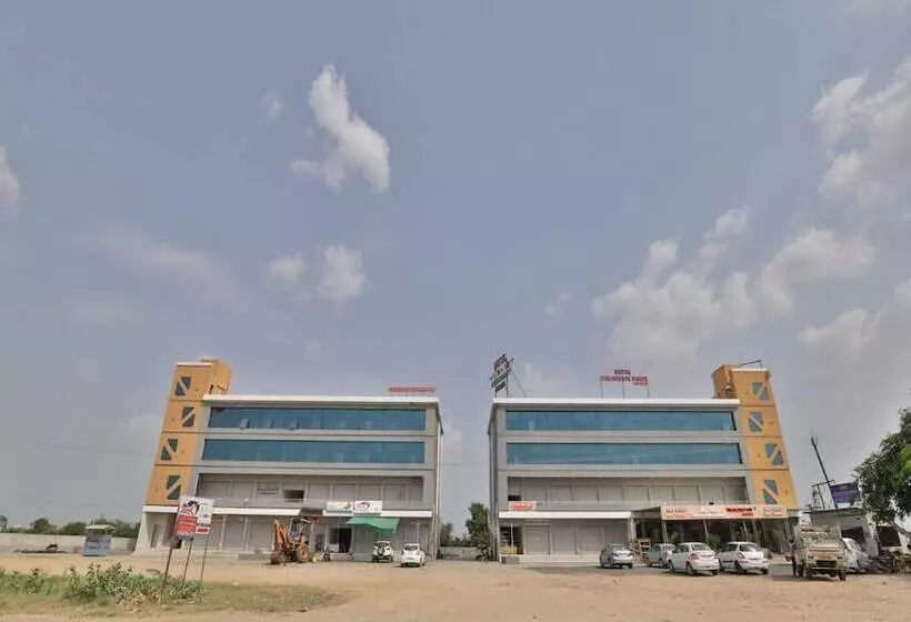 Hotelli The Global Point