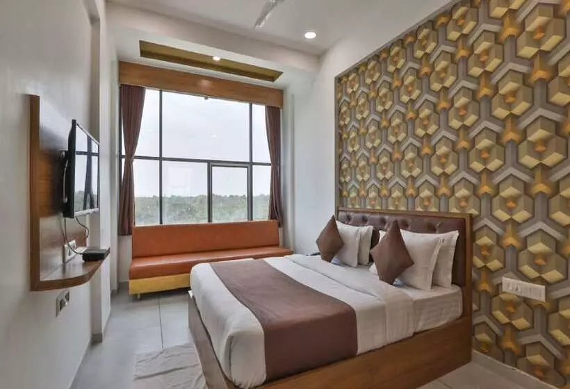 Hotelli The Global Point