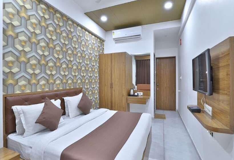 호텔 The Global Point