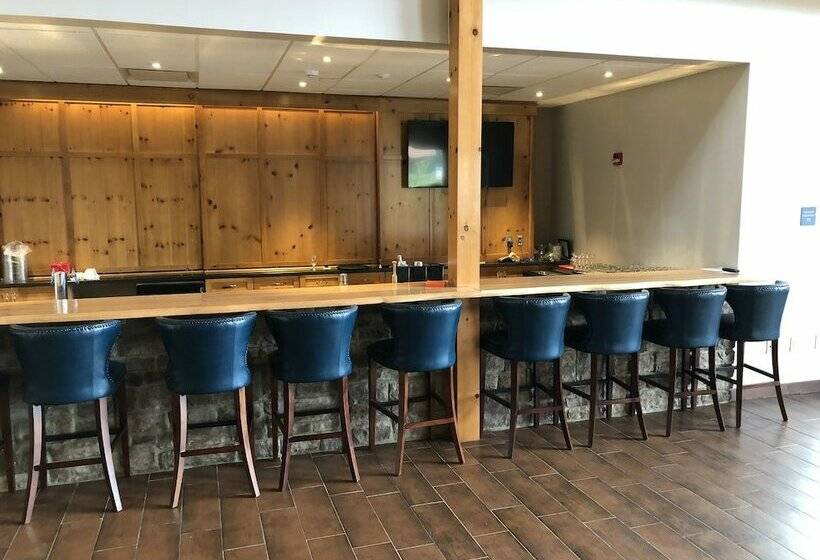 فندق The Lodge At Hocking College