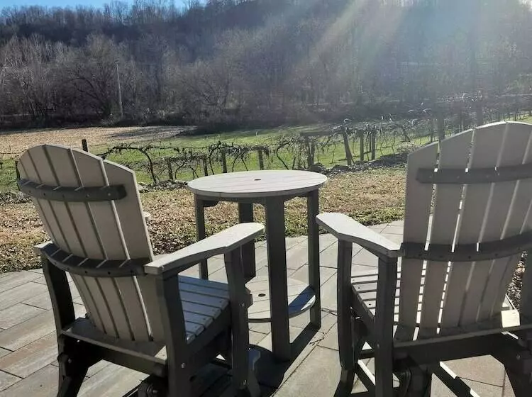 Hotelli The Lodge At Hocking College