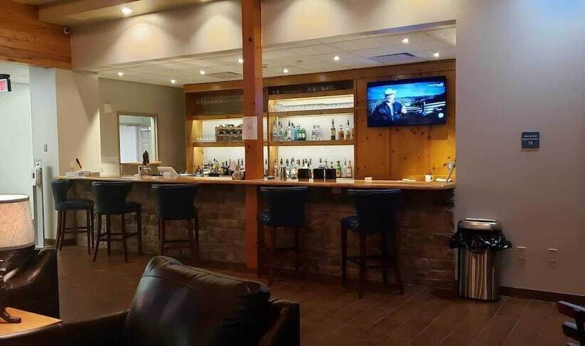 فندق The Lodge At Hocking College