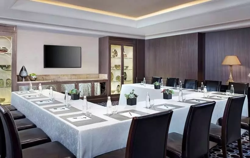 هتل The Palazzo Prestige Club Lounge
