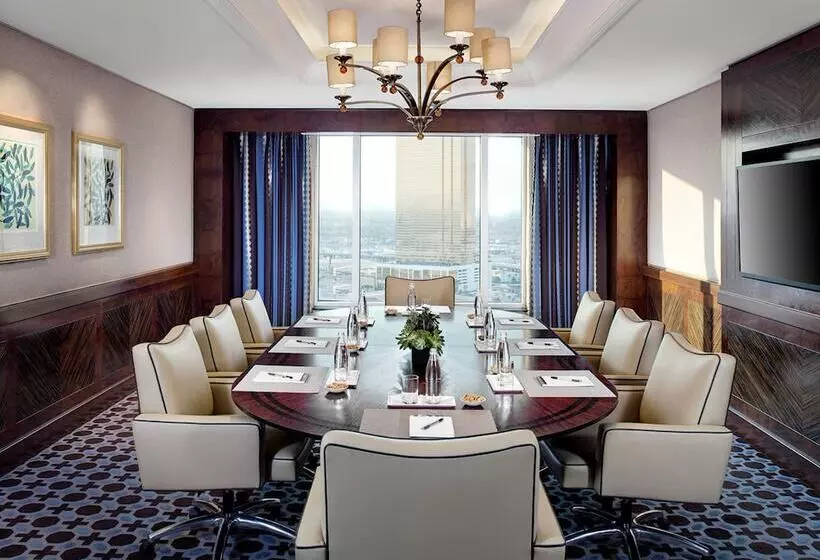 هتل The Palazzo Prestige Club Lounge