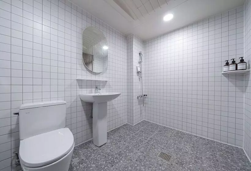 هتل The Shourin  In Daejeon