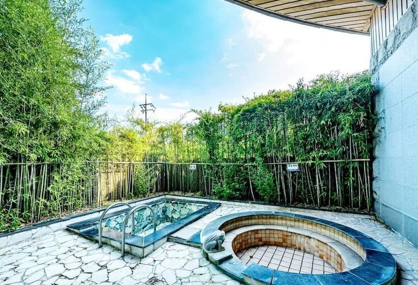 Namwon Hanjeungwonstay Pension