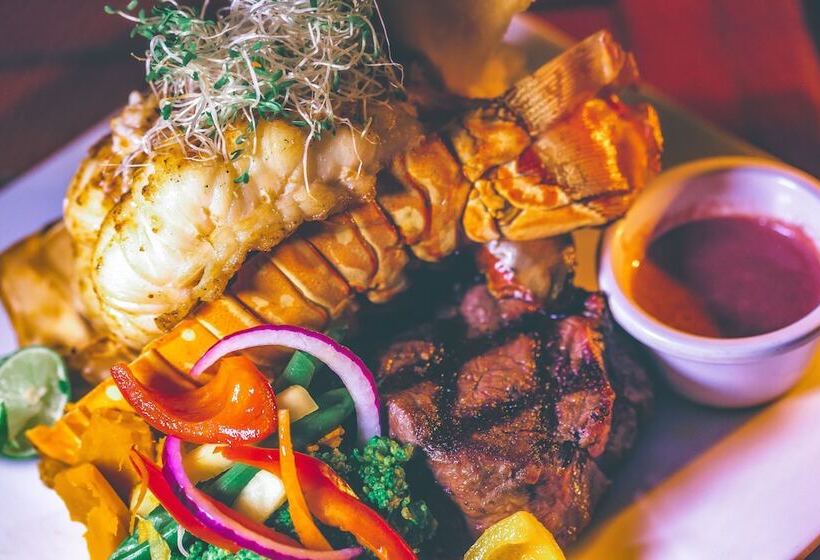 Ocean Cliff Hotel Negril Limited