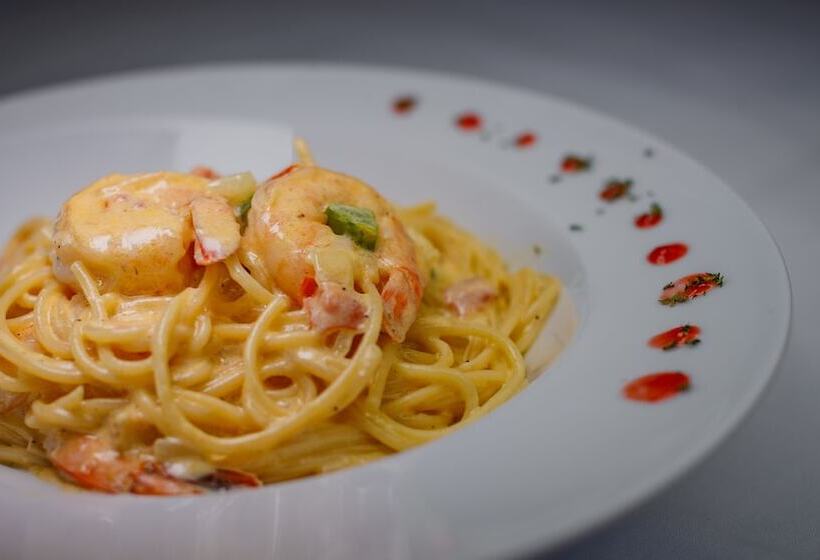 Ocean Cliff Hotel Negril Limited