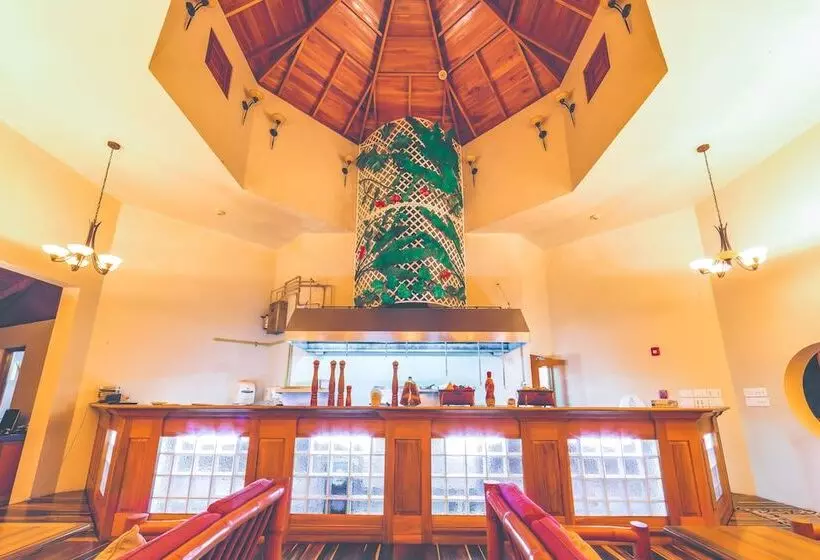 Ocean Cliff Hotel Negril Limited