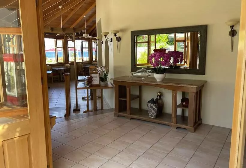 Ocean Cliff Hotel Negril Limited