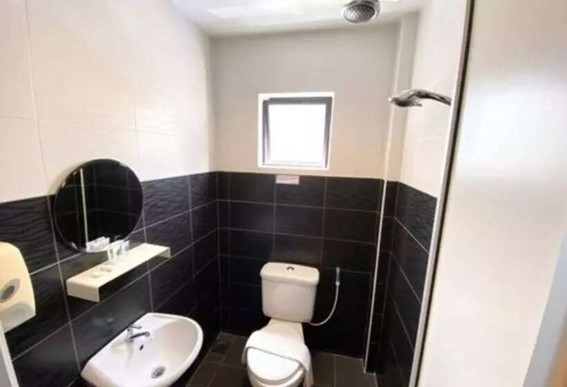 One One 08 Hotel Tapah