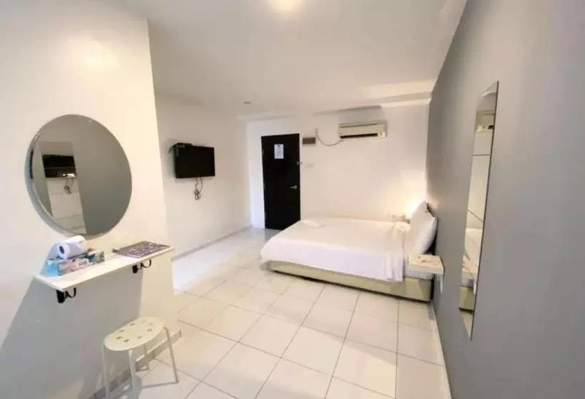 One One 08 Hotel Tapah