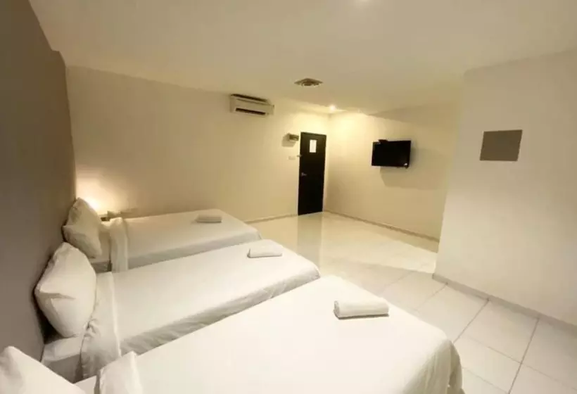 One One 08 Hotel Tapah