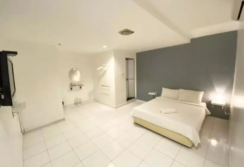 One One 08 Hotel Tapah