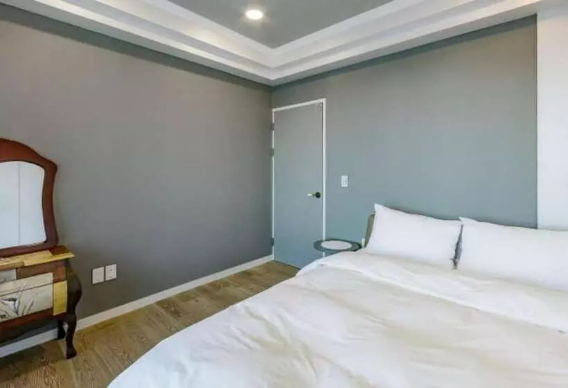 ペンション Gyeongju Blue 21 Pool Villa