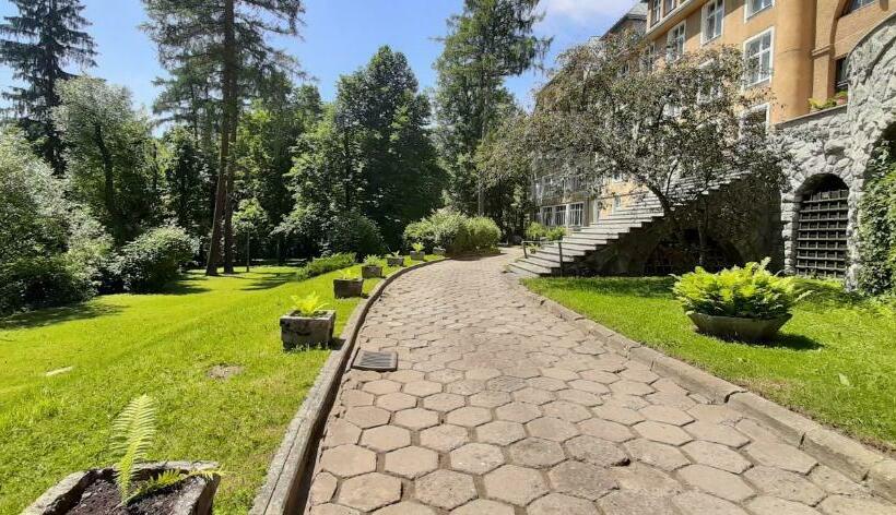 膳宿费 Nauczycielskie Centrum