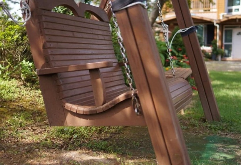 Taean Aloenara Pension