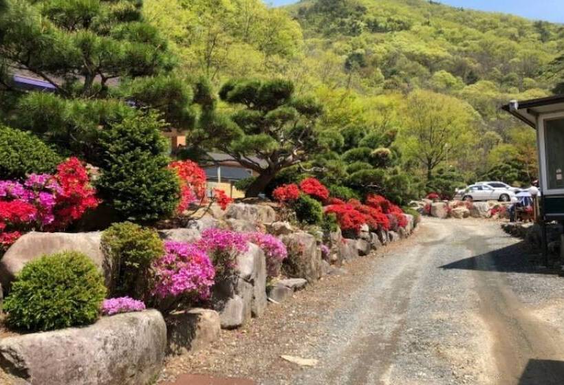 Wanju Haneurarae Cheotjip Pension