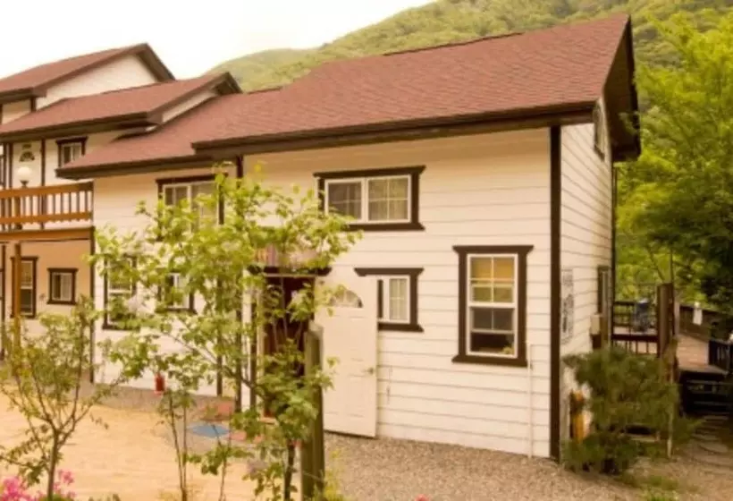 Yangsan  Evergreen Pension