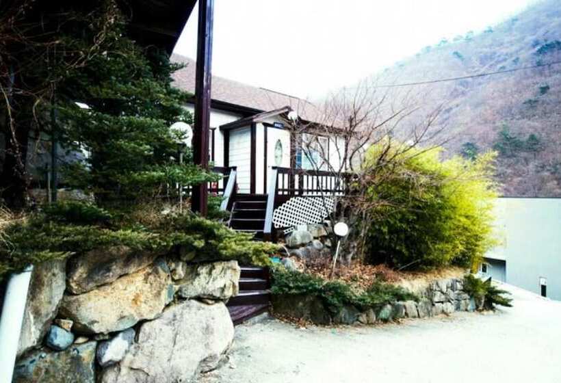 Yangsan  Evergreen Pension