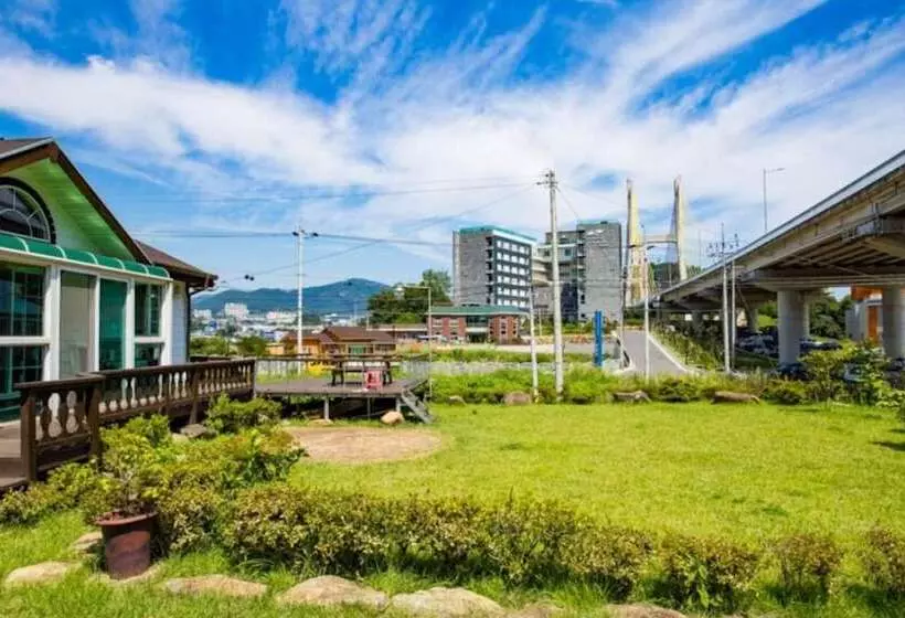 Yeosu Daeun Pension