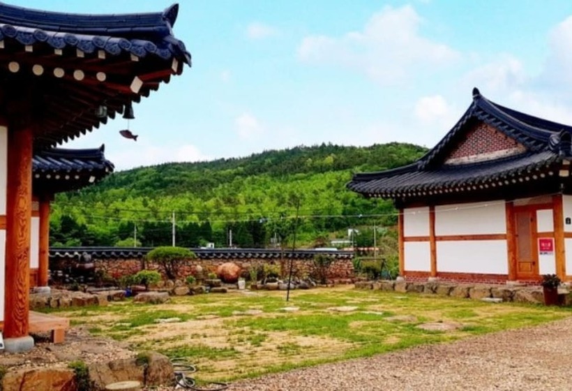 Pension Boseong Sujinhanog Pensyeon