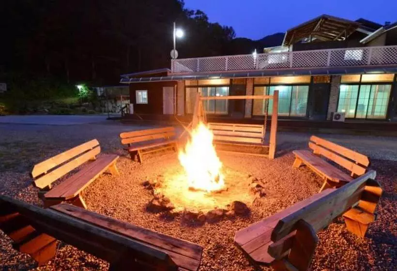 Chuncheon Aisan Tennis Pension