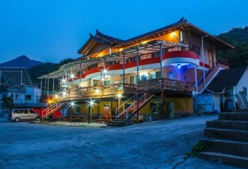 Chuncheon River Rail Pension