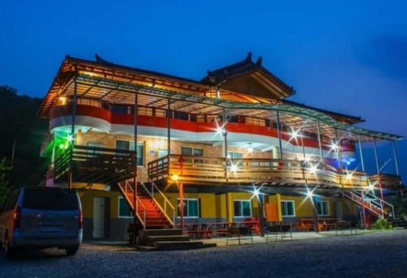 Chuncheon River Rail Pension