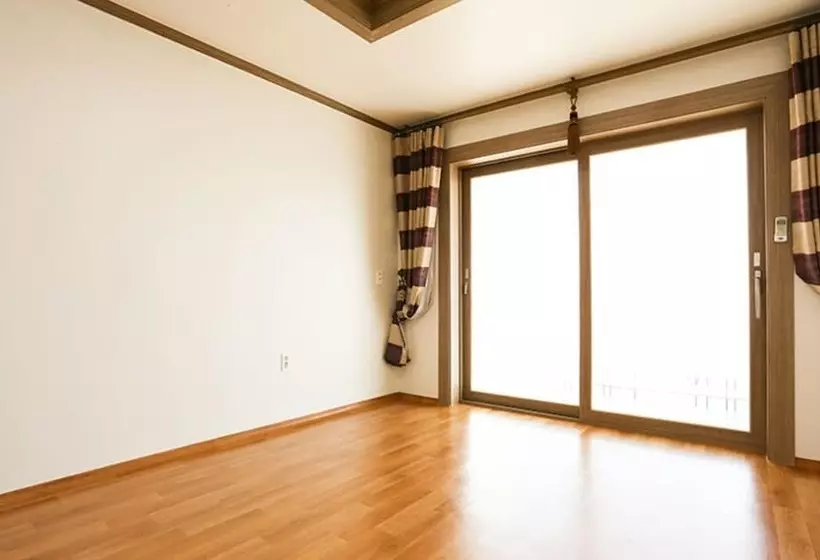Daebudo Hyu Pension