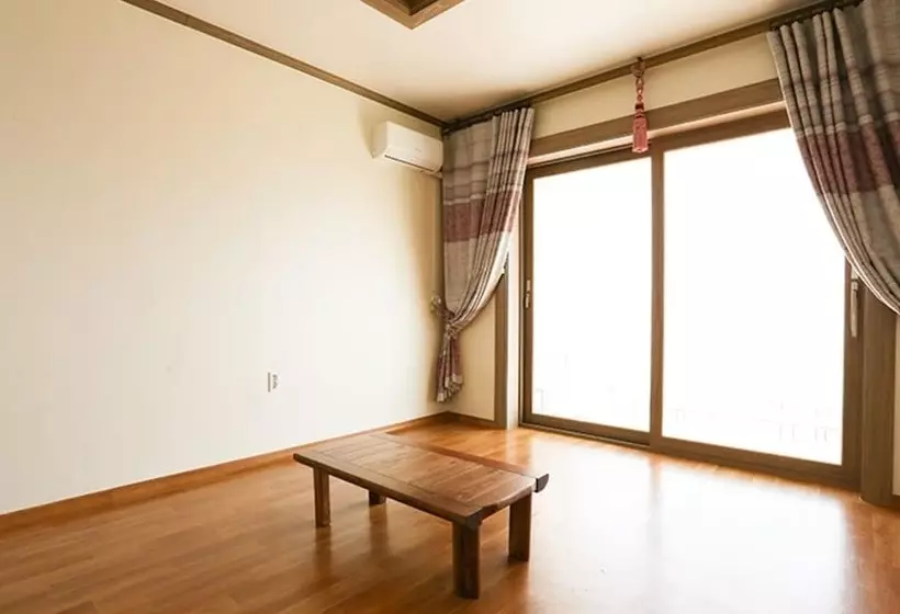 Daebudo Hyu Pension