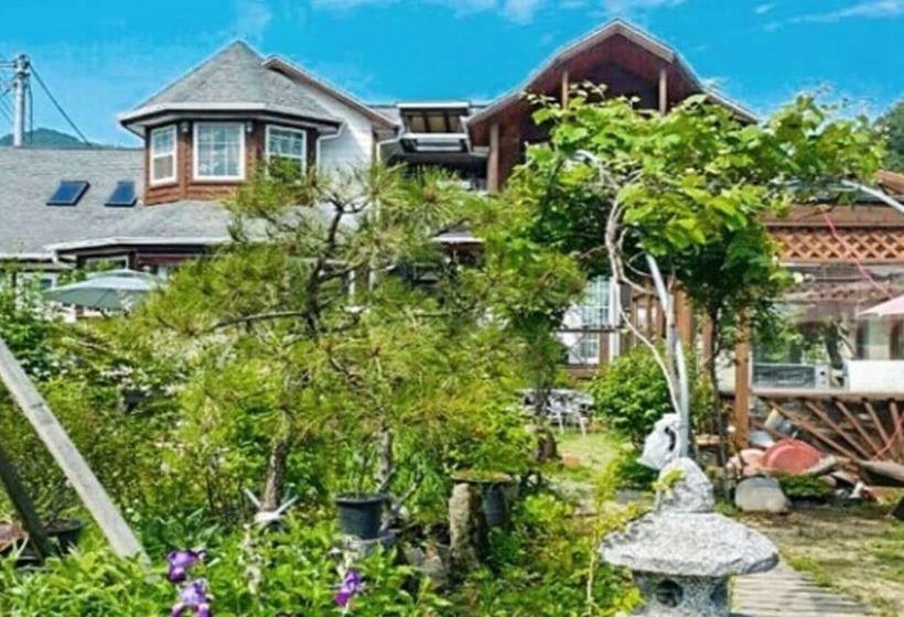 Danyang Sainam Landscape Pension