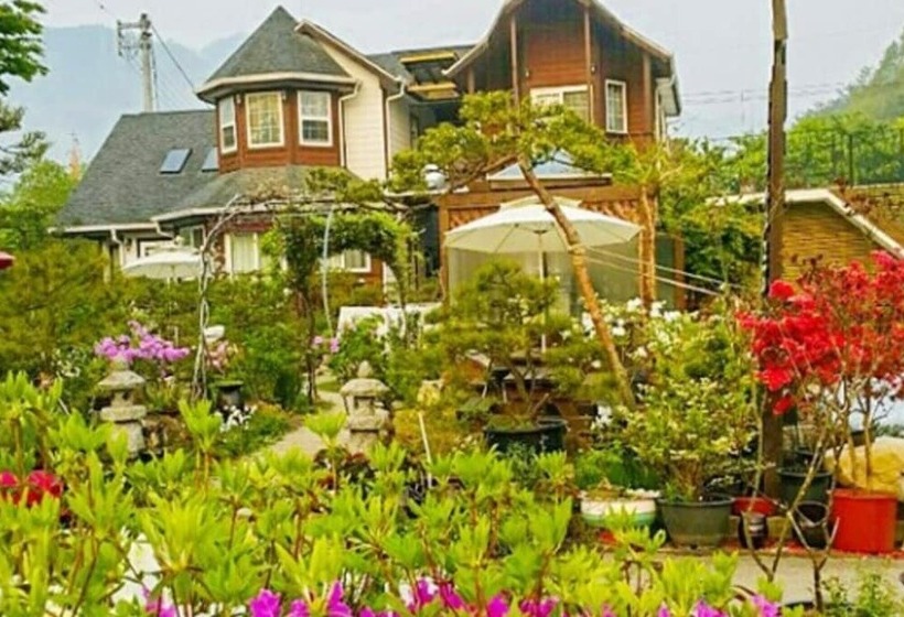 Danyang Sainam Landscape Pension