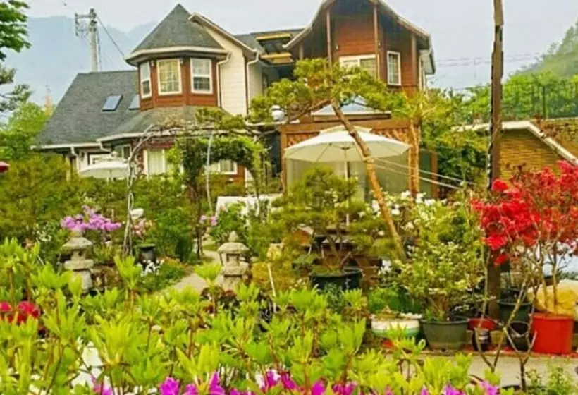 Danyang Sainam Landscape Pension