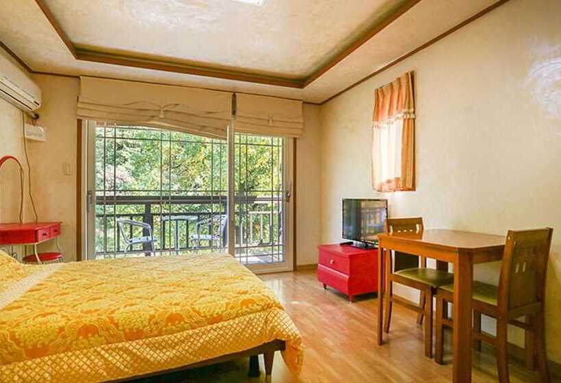 Danyang Terravill Pension