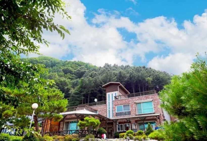 Gapyeong J Kids Pension