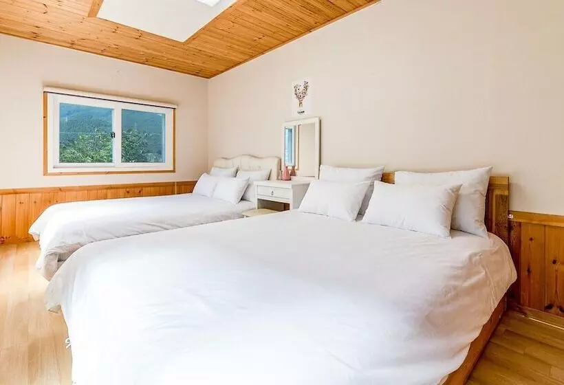 Majatalo Gapyeong Myeonyeokgongbang Private Villa
