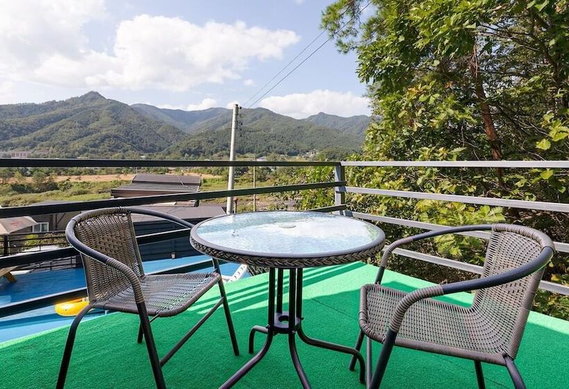Panzió Gapyeong Myeonyeokgongbang Private Villa