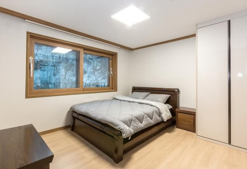 Gapyeong Suryuhwagaewon Pension