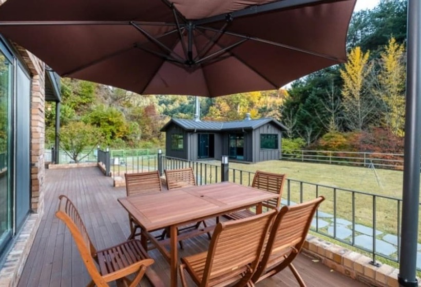 Gapyeong Suryuhwagaewon Pension