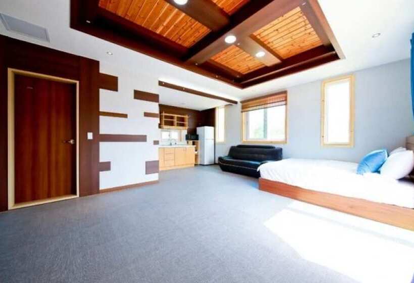 Geojedo Daehyang Pension