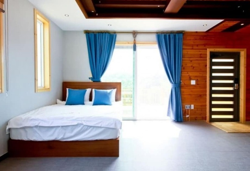 Geojedo Daehyang Pension