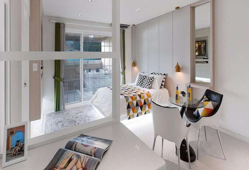 Geojedo Yujahyanggi Pension