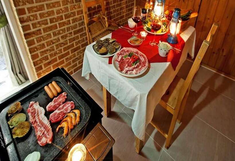 Geojedo Yujahyanggi Pension