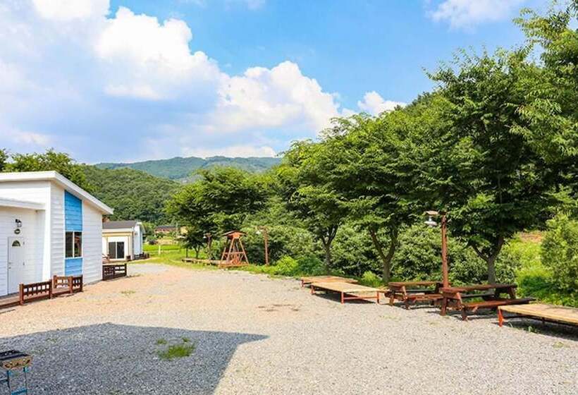 Gongju Hayan Pension